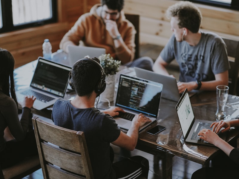 TryHosting team at work